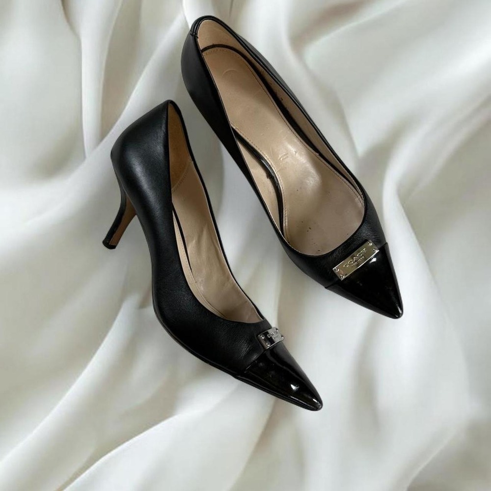 Coach Zan black pointed toe stiletto pump high heels y2k vintage office siren